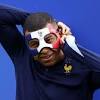 Mbappe Maske